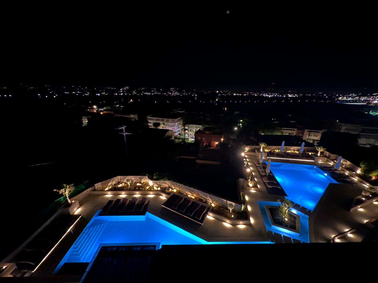 Water and Flame pool lights